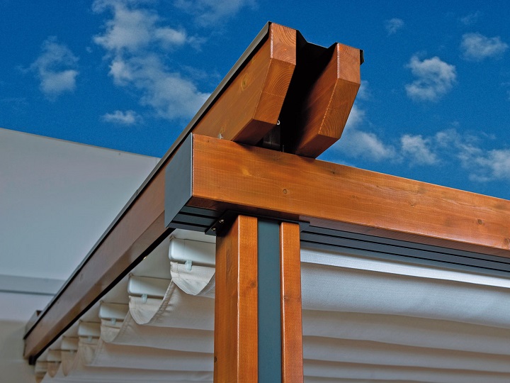 PERGOLE IN LEGNO LAMELLARE